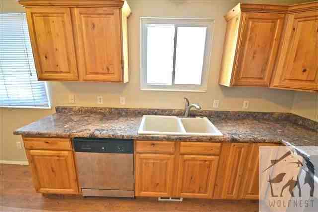 4051 Sw - Photo 2 of 10