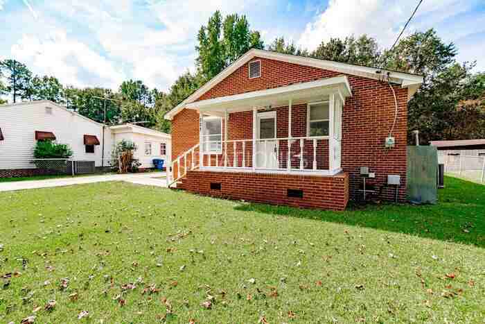 331 Beltline Ave - Photo 3 of 24