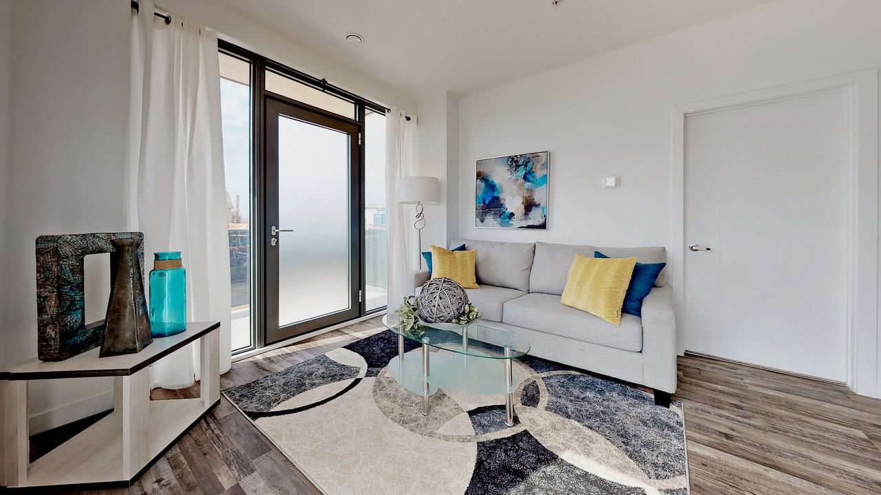 VUE at Avalon - Luxury Rentals - Photo 2 of 27