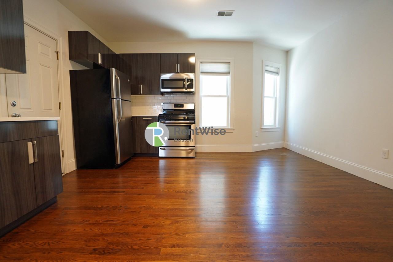 25 Marney St #3 - Photo 4 of 50