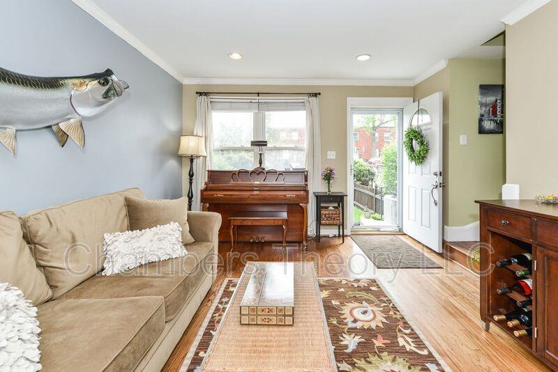 629 S Henry St - Photo 7 of 50