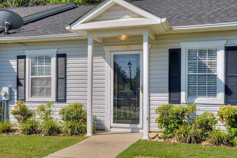 4396 Misty Cove Ct - Photo 3 of 27