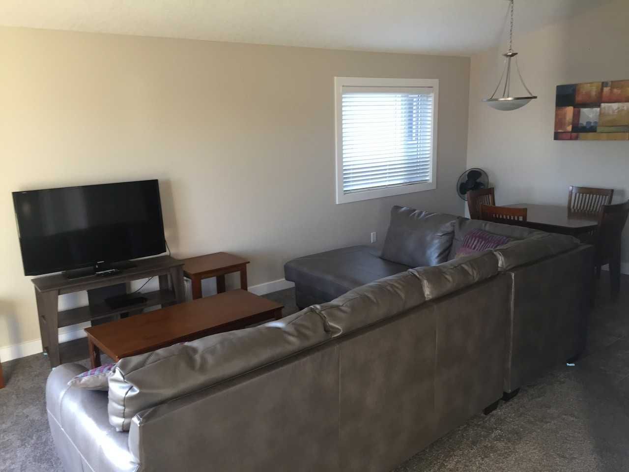 11414B 73 Avenue - Photo 2 of 12