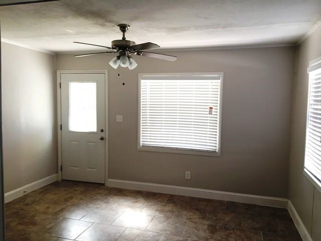 3805 Spence Ave - Photo 3 of 15