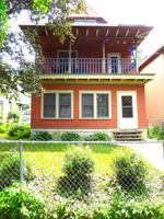 featured image of 231 W 33rd St #1