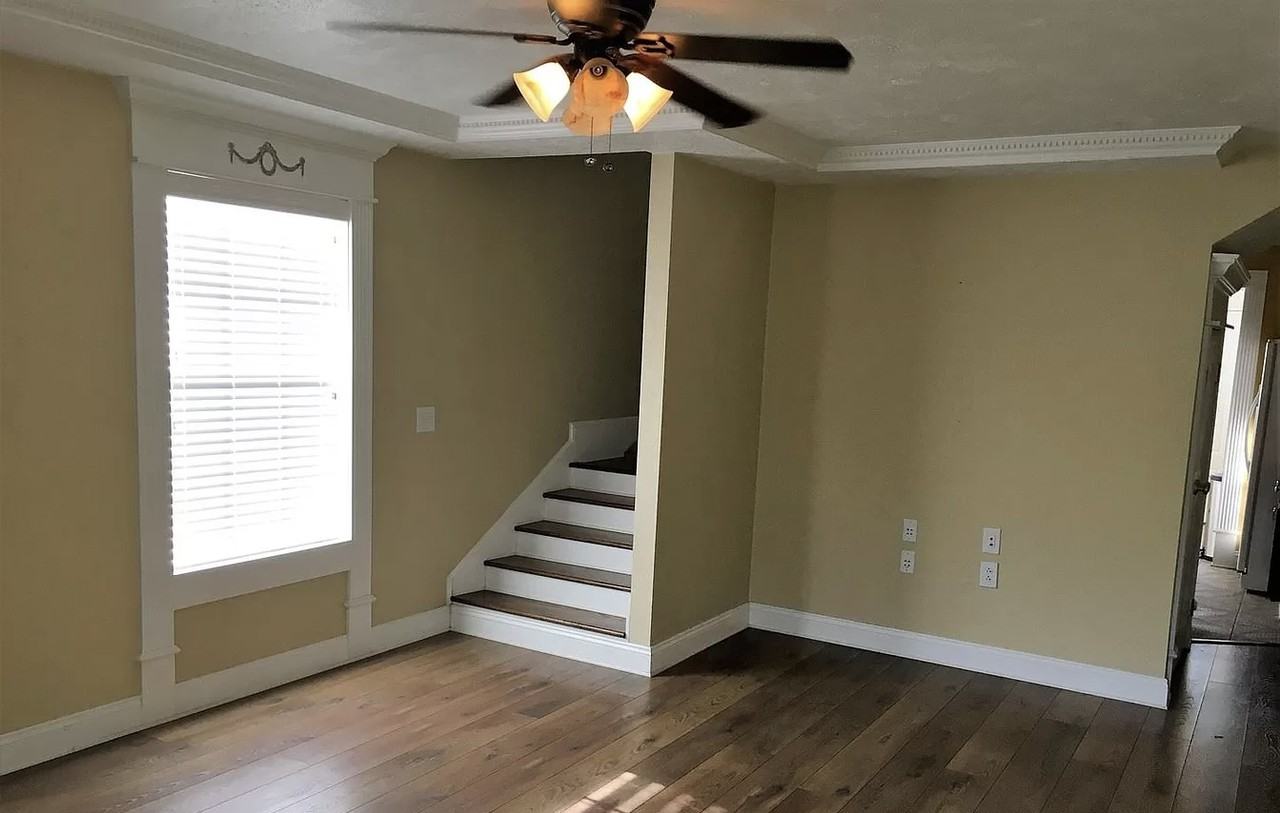 109 E North St #1 - Photo 5 of 32