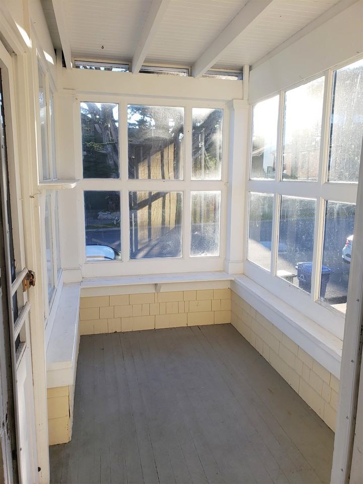 124 1/2 Grand Ave #124-1-2 - Photo 6 of 16
