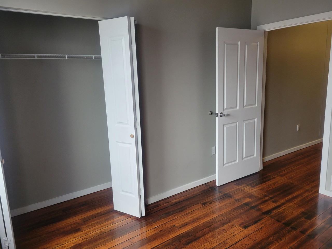 116 N 5th St #311 - Photo 6 of 13