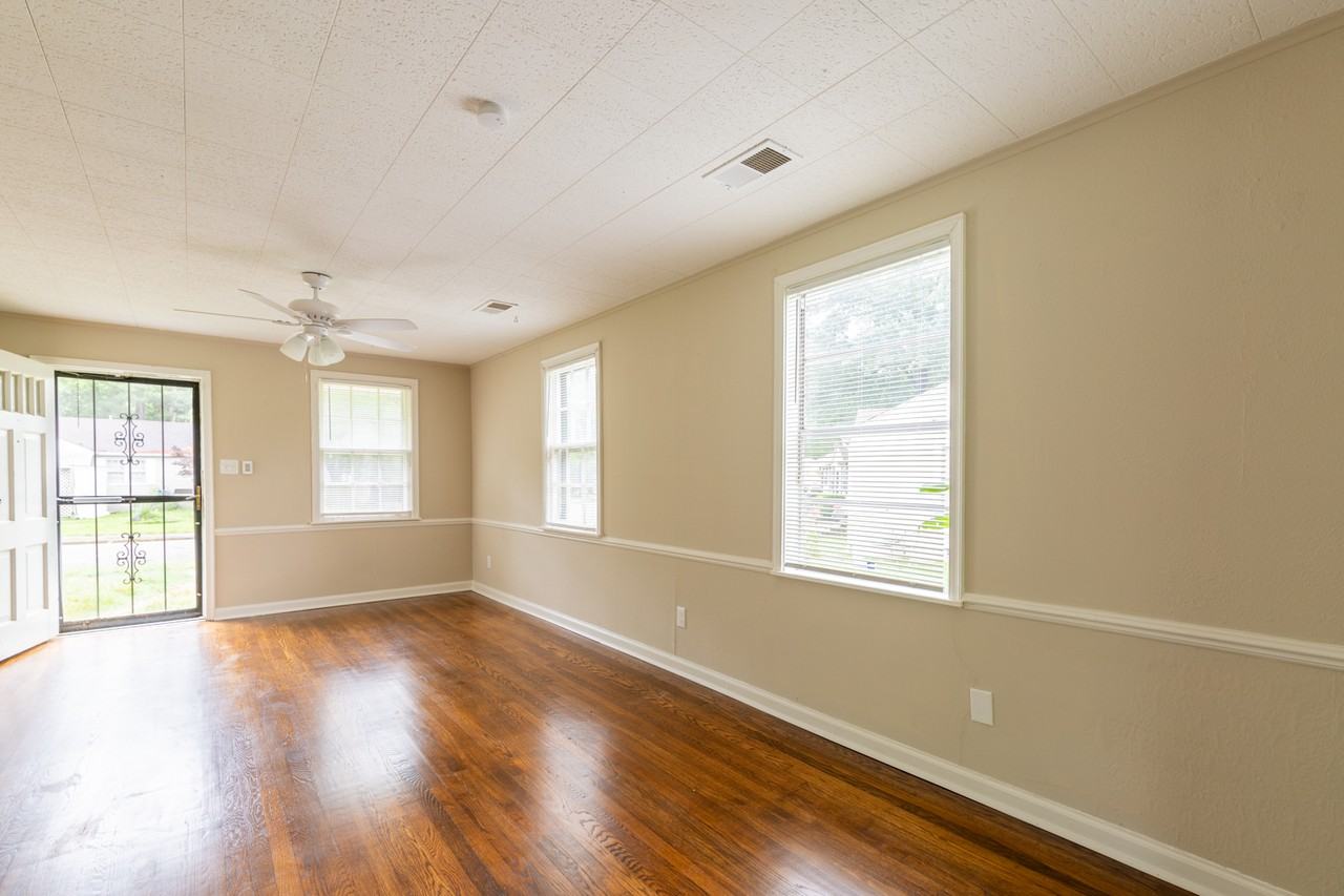 4107 Owen Ave #1 - Photo 7 of 42