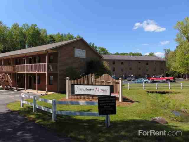 Jamestown Manor - Photo 2 of 44