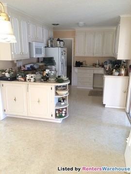 3116 Idaho Ave N - Photo 2 of 11