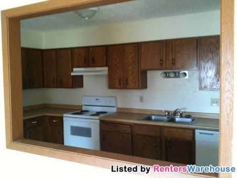 16115 Joplin Ave - Photo 2 of 7