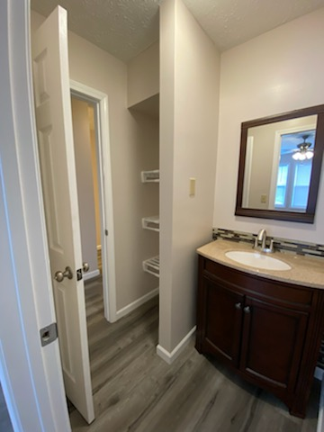 1818 Morecott Dr #B - Photo 2 of 33