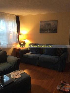 1114 NW 6th St #3 - Photo 2 of 13