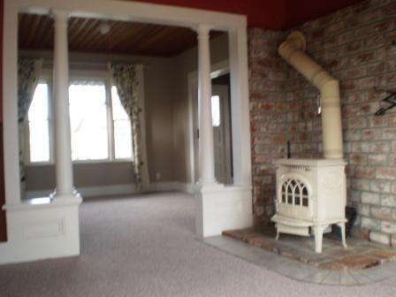 2621 Sheridan Ave - Photo 2 of 10