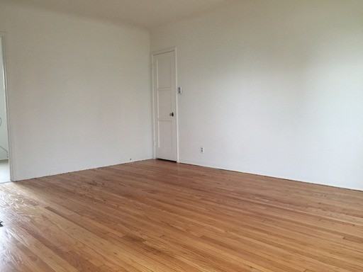 8512 Cashio St - Photo 2 of 7