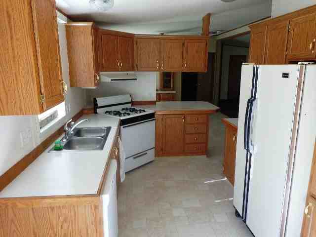 3370 Moon Ln - Photo 2 of 7
