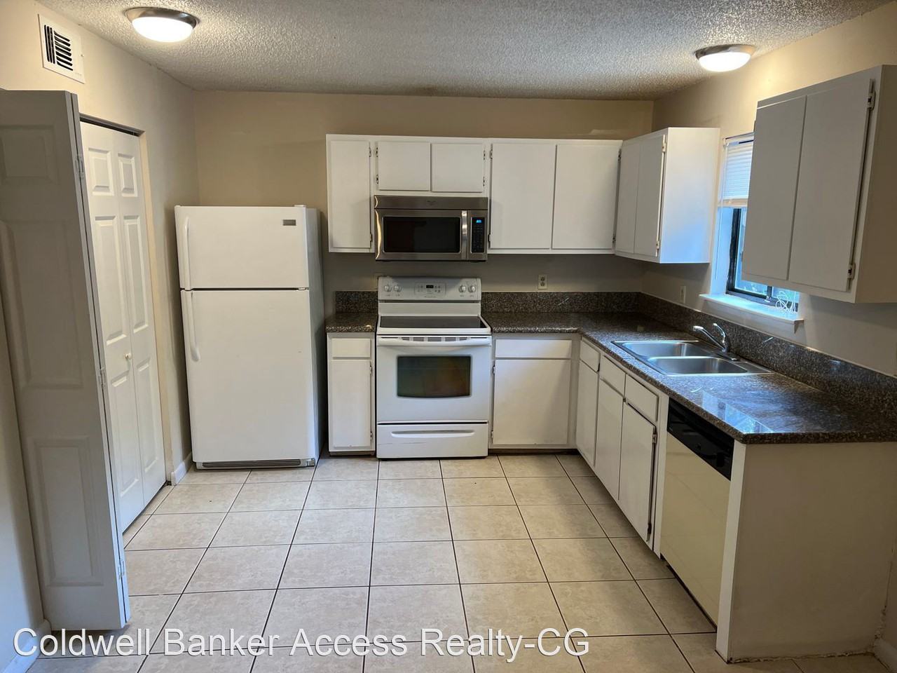 125 Seaparc Ct - Photo 2 of 7