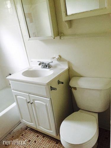 3910 Findley Rd - Photo 3 of 7