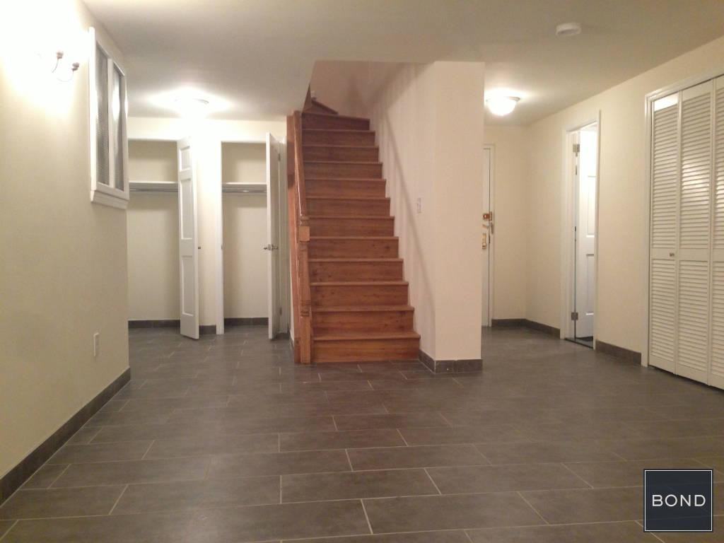 E 81st St #1