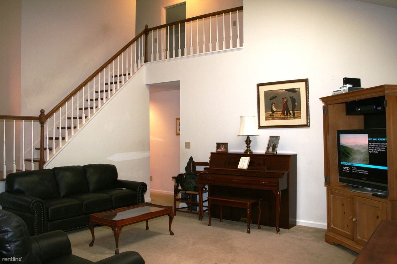 1637 Brightfield Pl - Photo 3 of 8