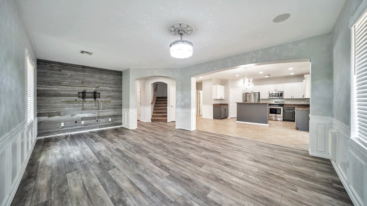 410 W Corte Calza - Photo 5 of 25