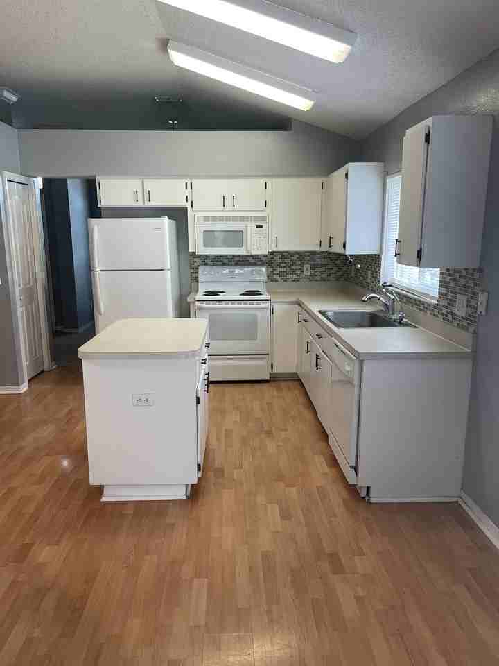 10242 Oasis Palm Dr, Town 'n' Country, FL 33615 3 Bedroom House for