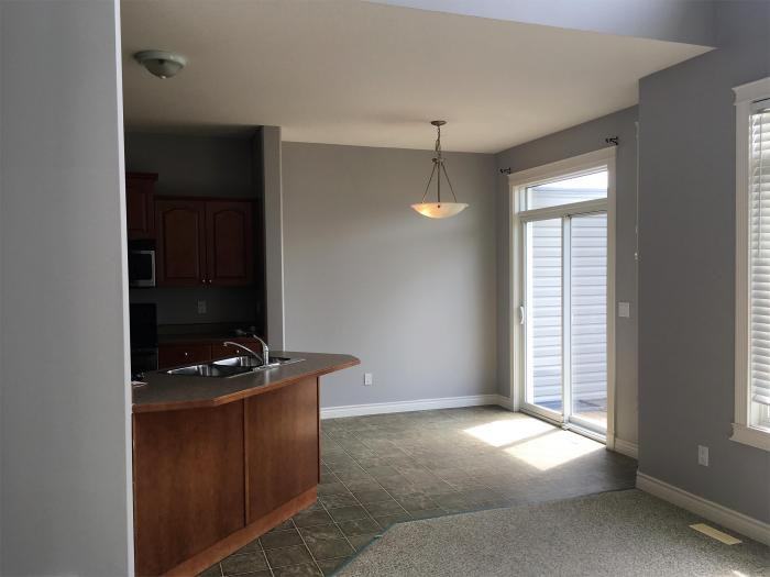 11321 82 Ave - Photo 2 of 7