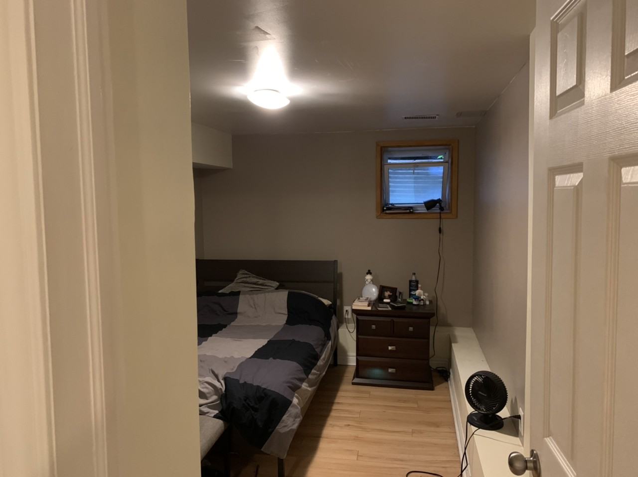 58 Denison Ave - Photo 4 of 7