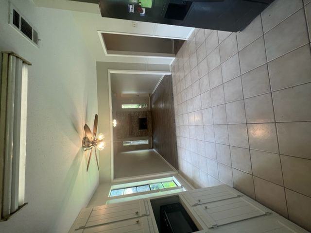 9030 9030 Jennifer Street-1 - Photo 3 of 10