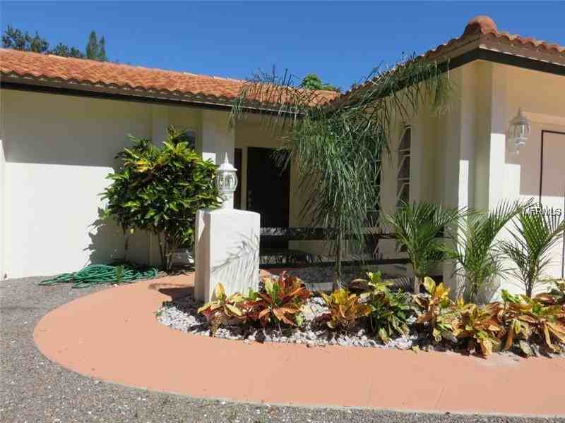 743 Birdsong Ln - Photo 2 of 16