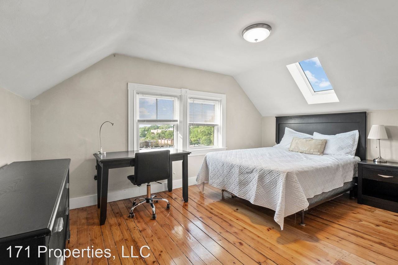 171 Prospect Street - Photo 2 of 46