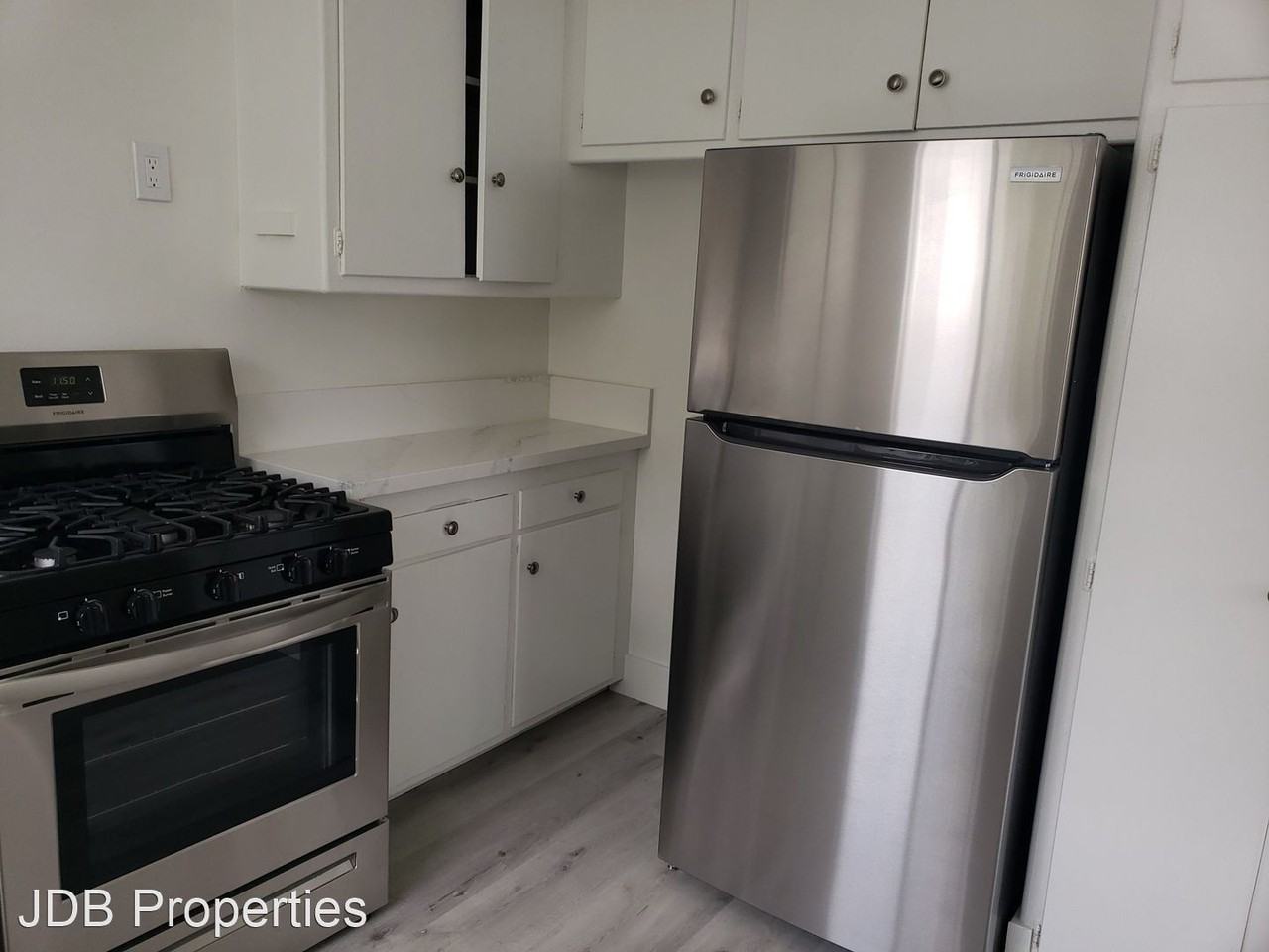 7254 Hollywood Blvd - Photo 3 of 5