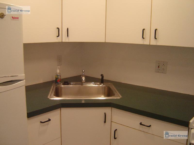 408 Main St INLAW - Photo 2 of 10