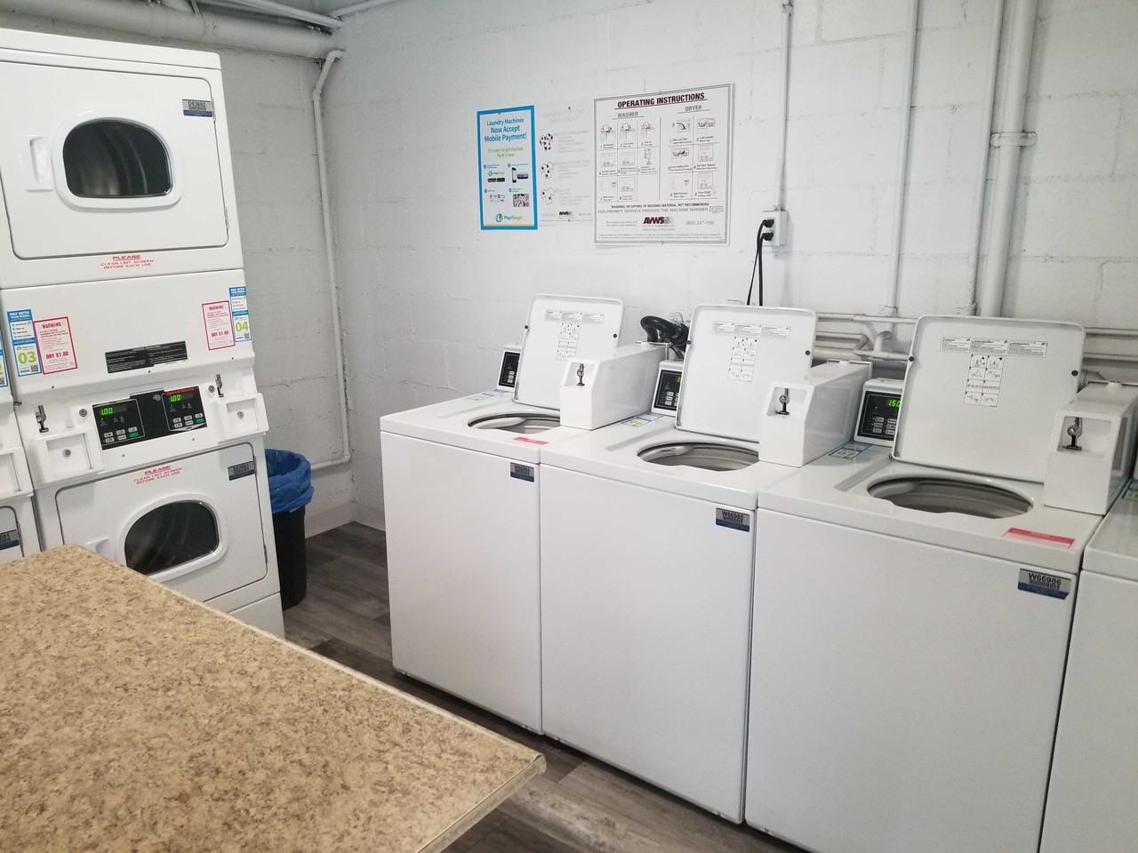 Reseda Boulevard - Photo 4 of 27