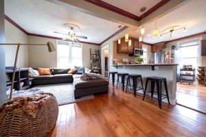 featured image of 801 Lowry Ave Ne #1