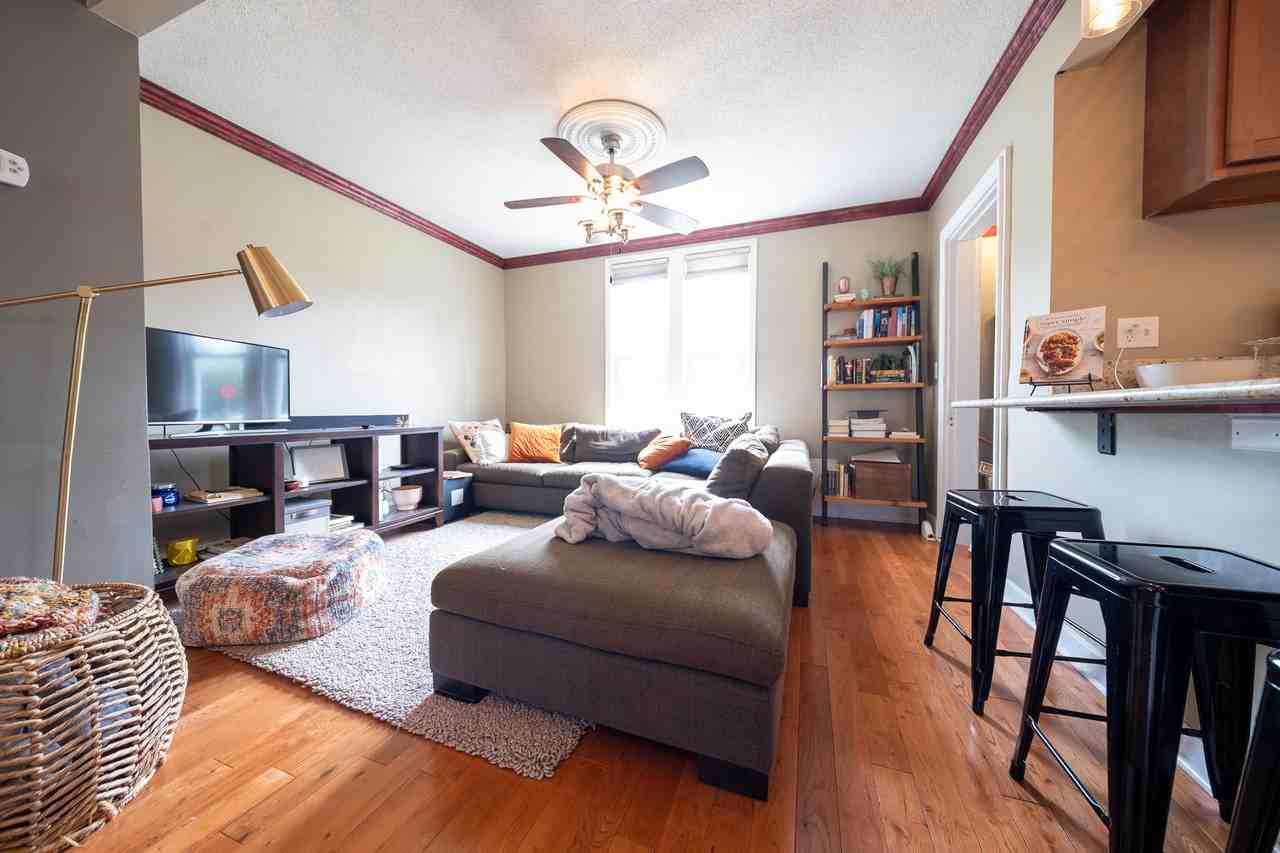 801 Lowry Ave Ne #1 - Photo 2 of 18