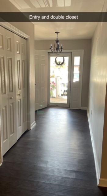 4 Creekbend Court - Photo 3 of 15