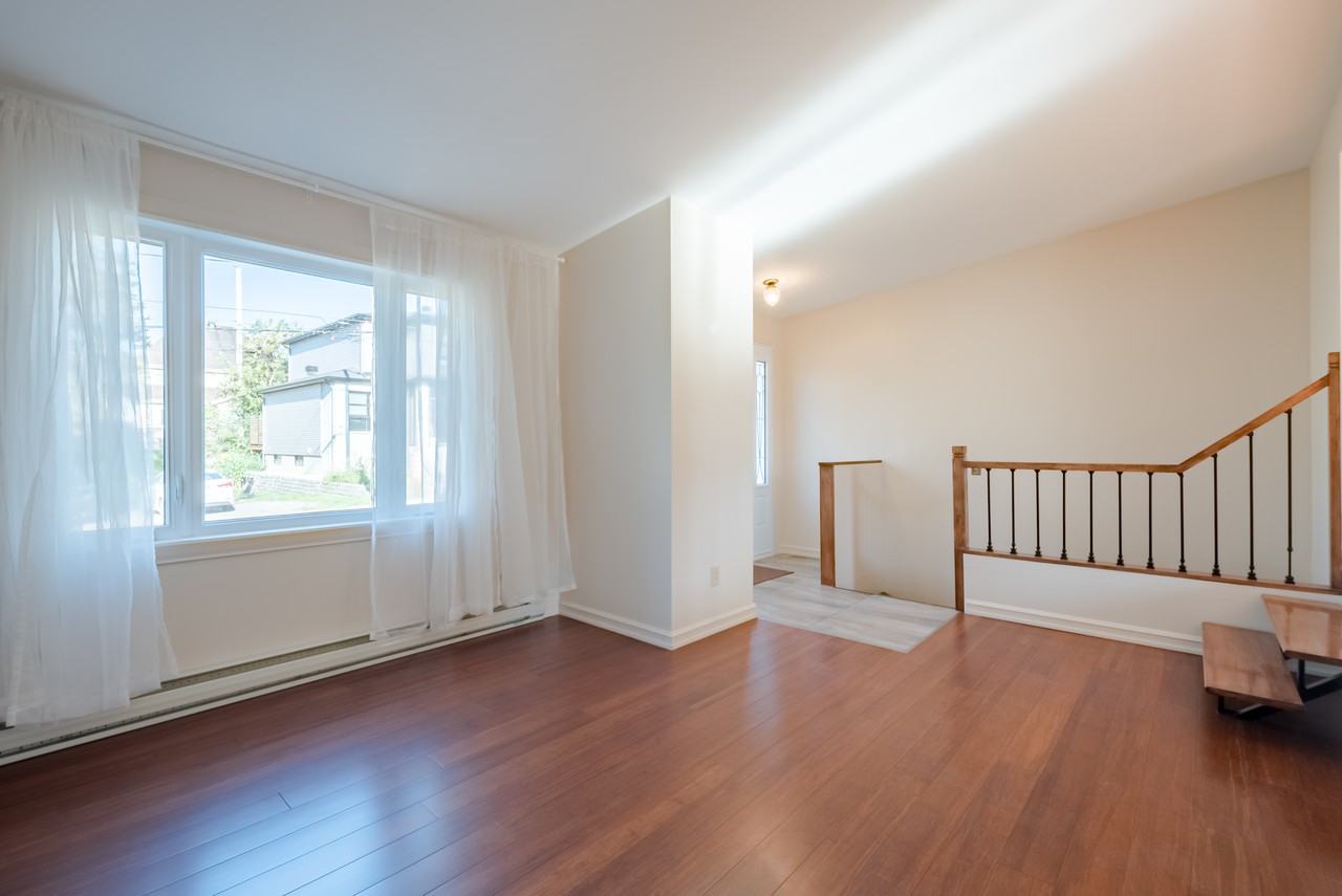 468 Rue Zéphyr - Photo 2 of 41