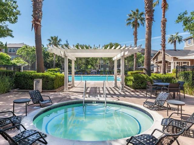 5095 Haven Pl - Photo 3 of 28