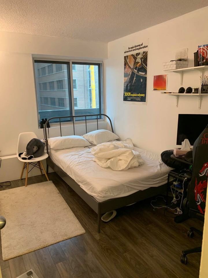 1950 Avenue Lincoln - Photo 2 of 8