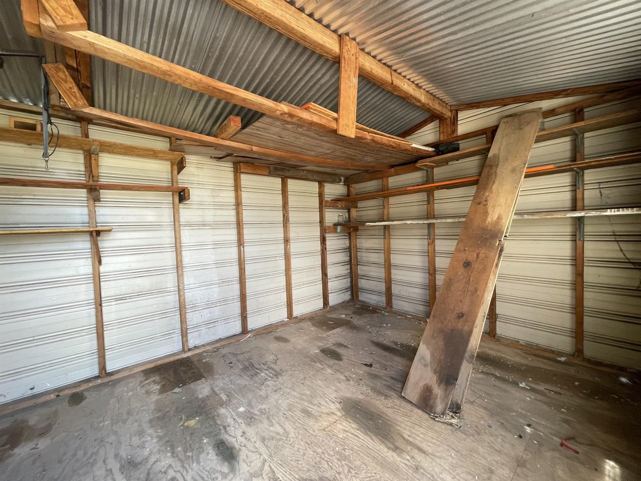 2216 W 7th St #1 - Photo 7 of 33