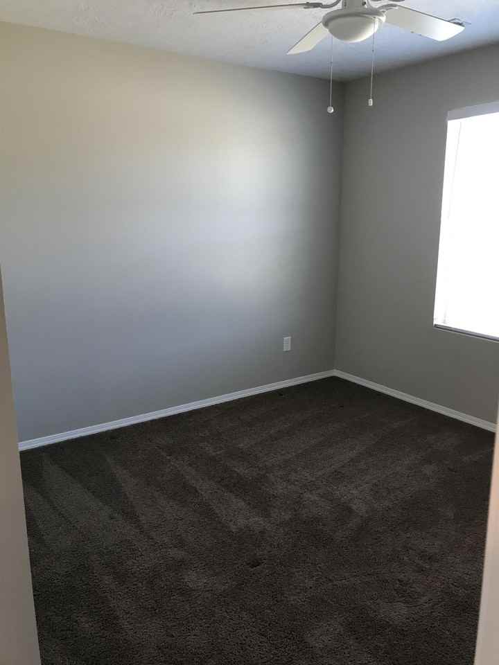 739 N Pringlewood Pl #1 - Photo 4 of 19