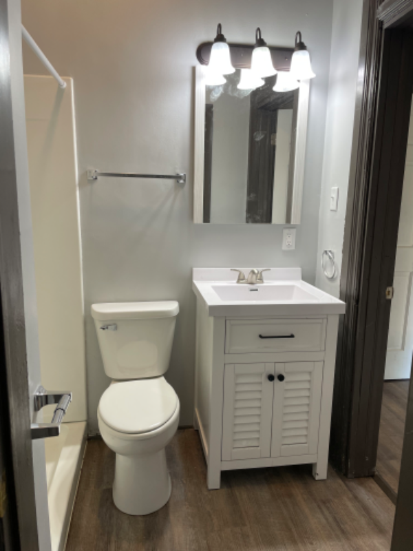 301 W Lincoln St #1 - Photo 3 of 7