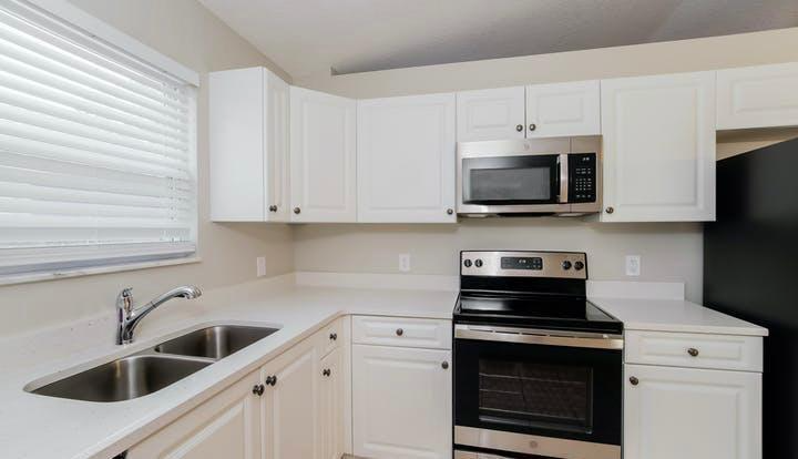 1160 N Saint Johns St Fl 32084 - Photo 3 of 7