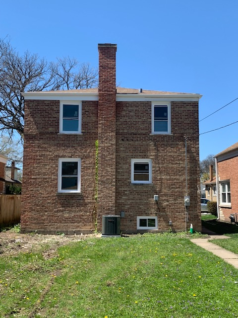 749 Manchester Ave - Photo 2 of 9