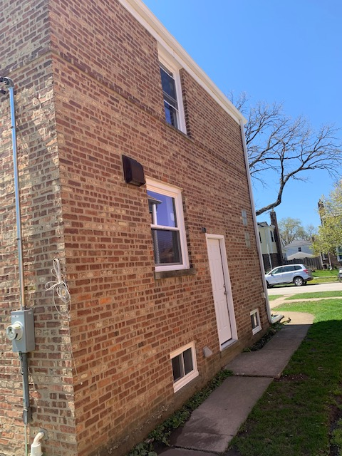 749 Manchester Ave - Photo 3 of 9