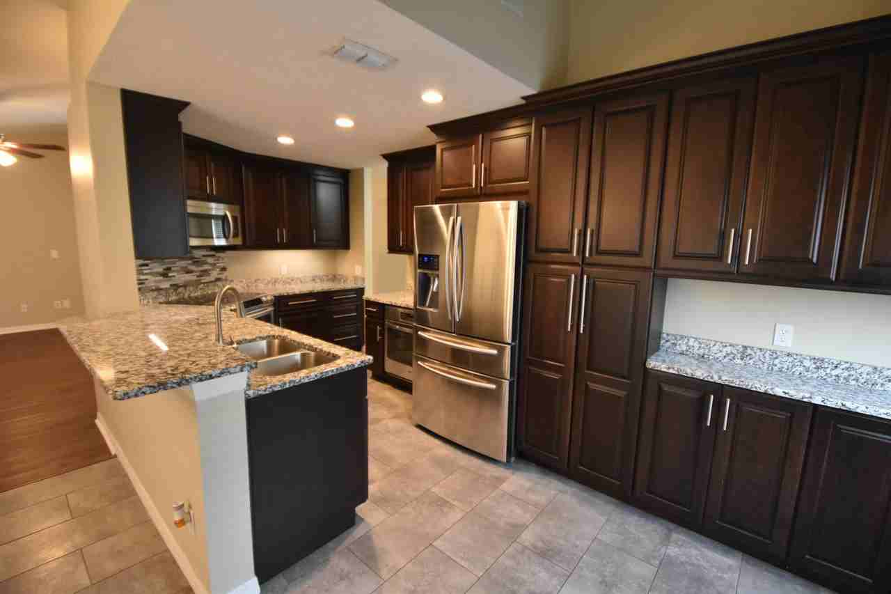 2148 Tioga Dr - Photo 2 of 7