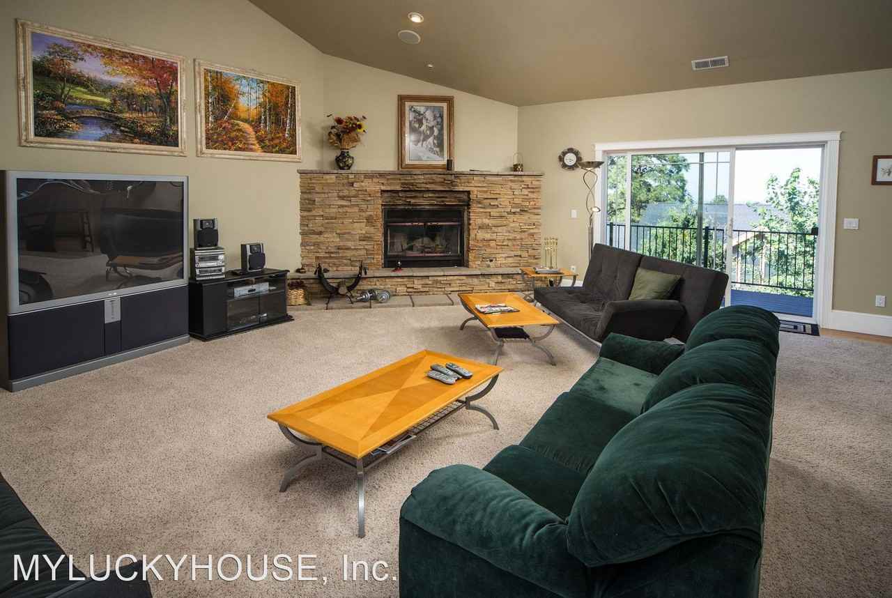 3426 Nw Bryce Canyon Ln - Photo 2 of 11