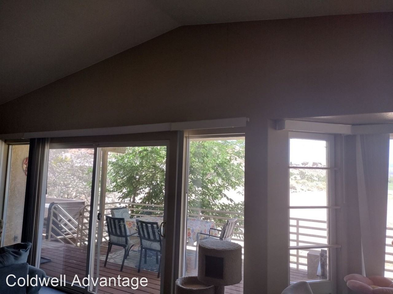 1175 Redwood Tree St - Photo 3 of 14